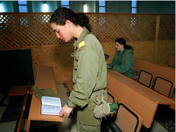 女大兵列以色列1.jpg