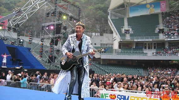 2007samlive013.jpg